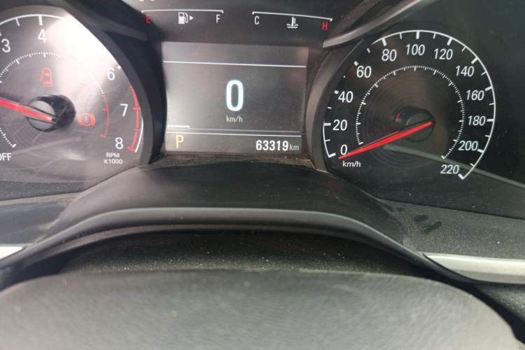 Used Chevrolet Monza 2020 Light Hybrid Redline 320T Dual-Clutch Thrilling Edition