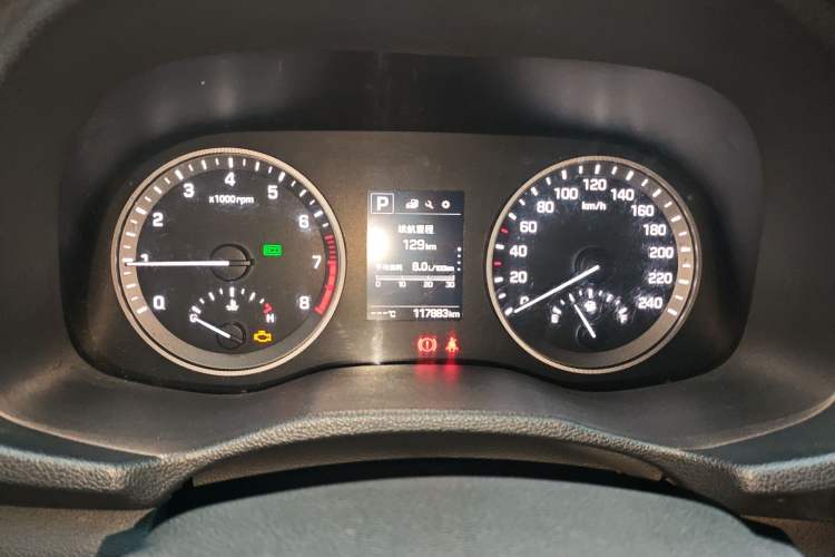 Used Hyundai Tucson 2015 1.6T Dual-Clutch Two-Wheel-Drive Smart Model Instrument Cluster