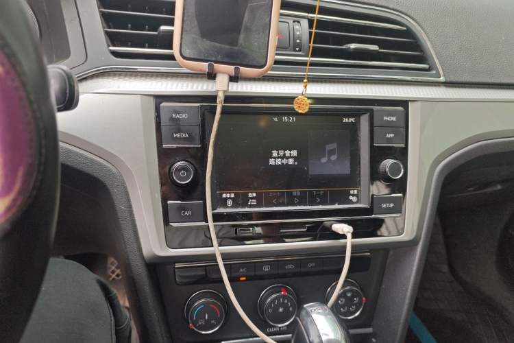 Used Volkswagen Lamando 2019 230TSI DSG Vision Edition China VI Standard Audio And AC Panel