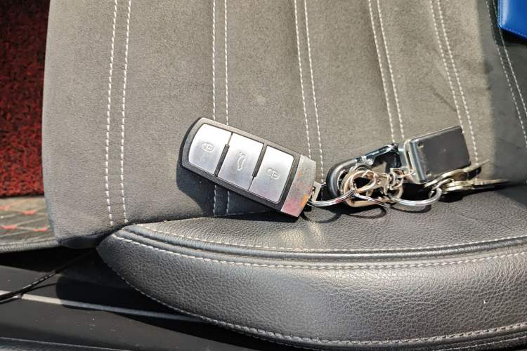 Used Volkswagen FAW-Volkswagen CC 2015 1.8TSI Luxury Model
