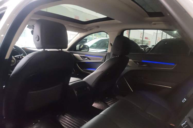 Used Jaguar XFL 2022 XFL 2.0T P200 Two-Wheel-Drive Elite Luxury Edition