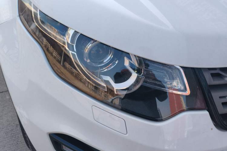 Used Land Rover Discovery Sport 2019 200PS PURE Edition China VI Standard
