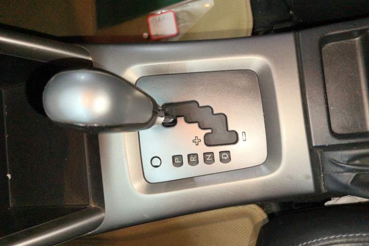 Used Subaru Forester 2008 2.0 XS Luxury Navigation Edition Gear Lever