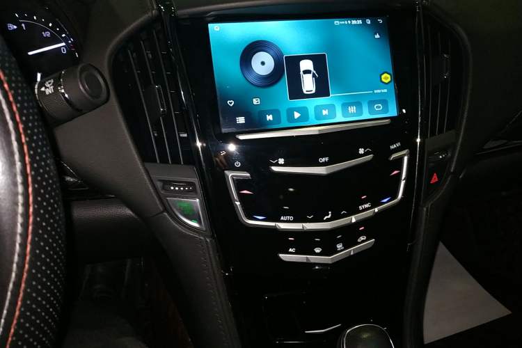 Used Cadillac ATS-L 2017 28T Tech Edition Audio And AC Panel