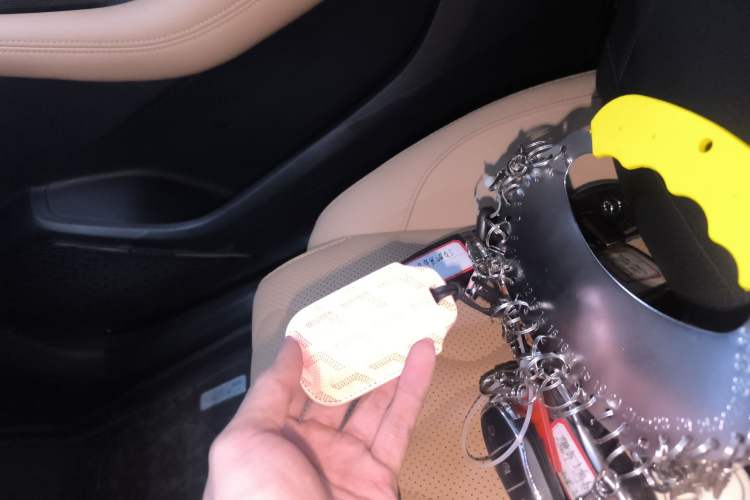 Used Geely Galaxy A7 2025 Model EM-i 150km Exploration+ Edition Vehicle Key