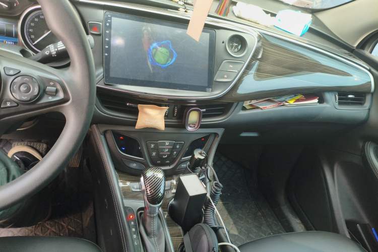 Used Buick Envision 2018 20T Two-Wheel-Drive Leading Model Audio And AC Panel