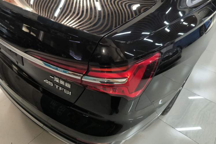 Used Audi A6L 2023 40 TFSI Luxury Dynamic Model
