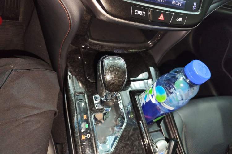 Used Toyota Crown 2018 2.0T Fashion Edition
