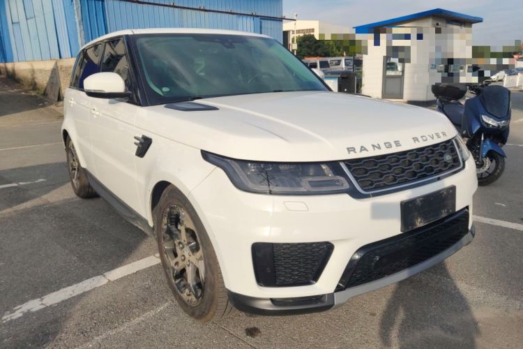 Used Land Rover Range Sport 2022 3.0 L6 SE Front Right 45 Deg
