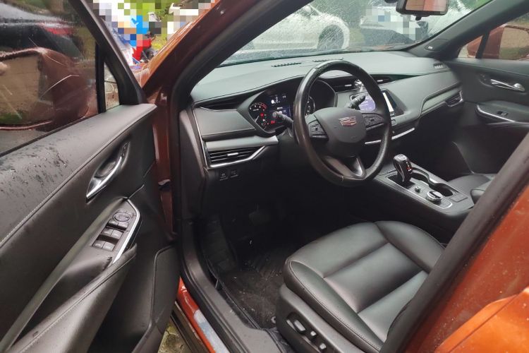 Used Cadillac XT4 2018 28T Two-Wheel Drive Leading Version