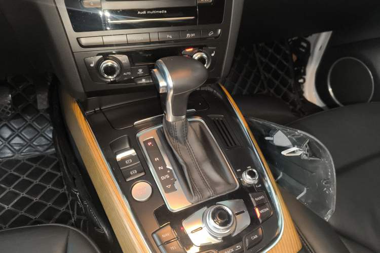 Used Audi Q5 2013 45 TFSI quattro off-road version
