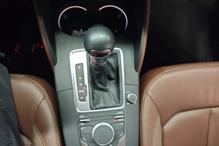 Used Audi A3 2016 Limousine 35 TFSI Style Edition
