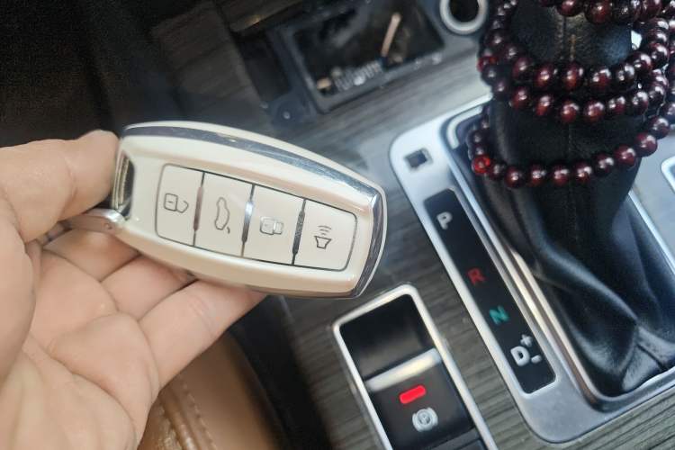 Used Haval H9 2015 2.0T Four-Wheel Drive Luxury 7-Seater
