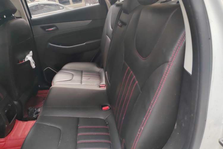 Used BAIC Beijing X5 2019 1.5T Manual Elite Edition China VI
