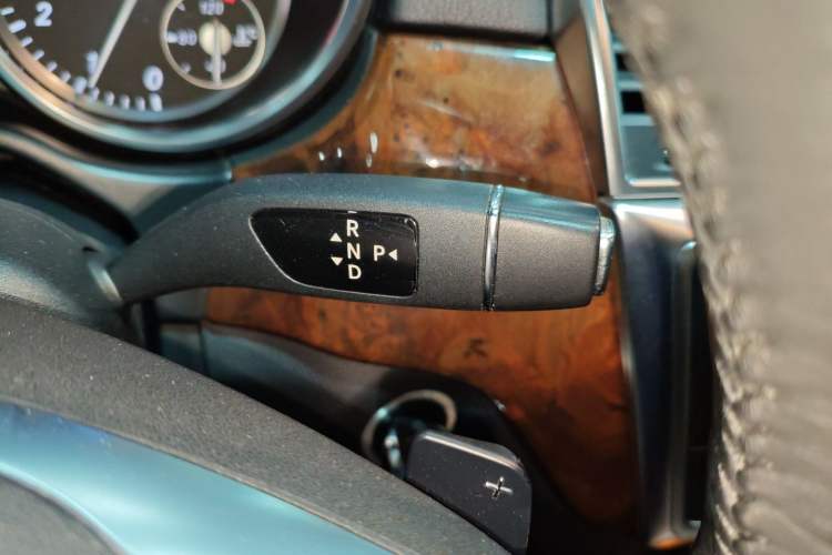 Used Mercedes-Benz M-Class 2015 ML 400 4MATIC Dynamic Model
