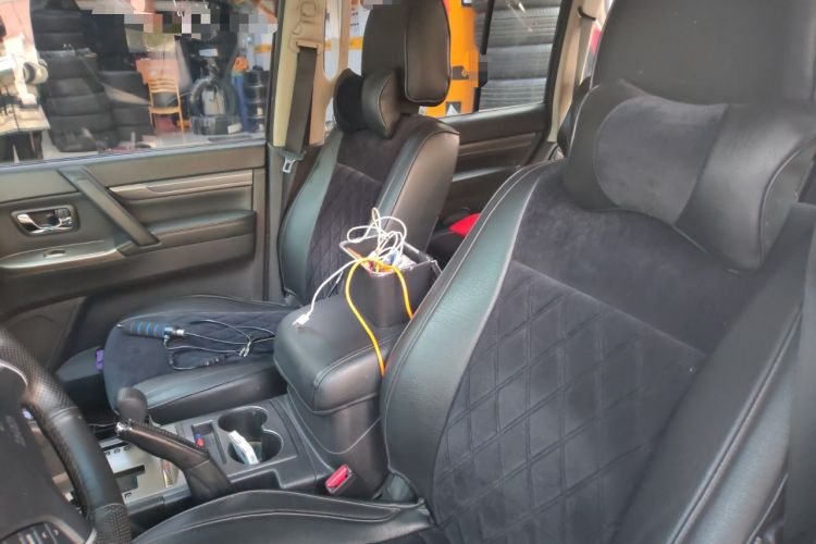 Used Mitsubishi Pajero 