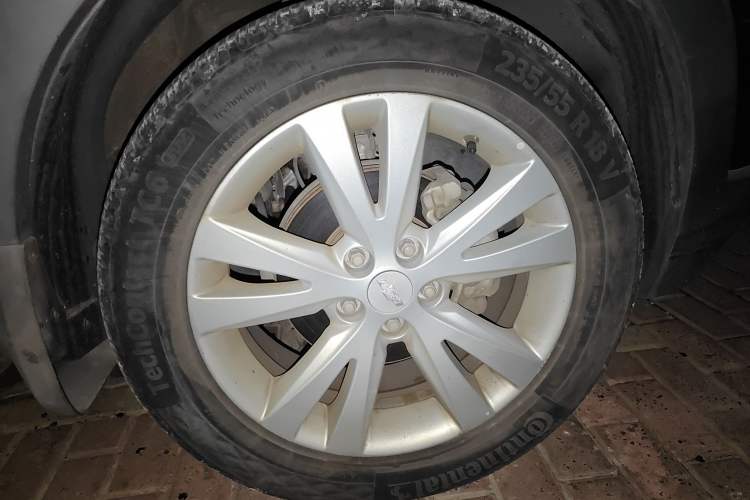 Used Chevrolet Captiva 2014 2.4L 4x4 Flagship Edition 7 Seats
