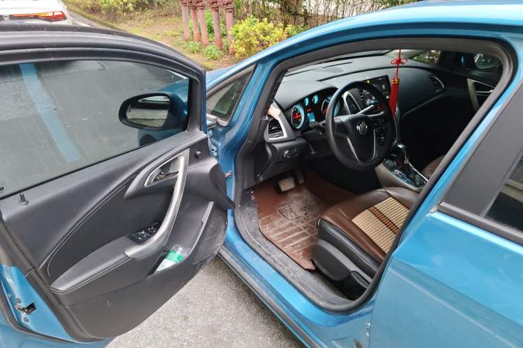 Used Buick GT 2014 XT 1.6L Automatic Fashion Edition