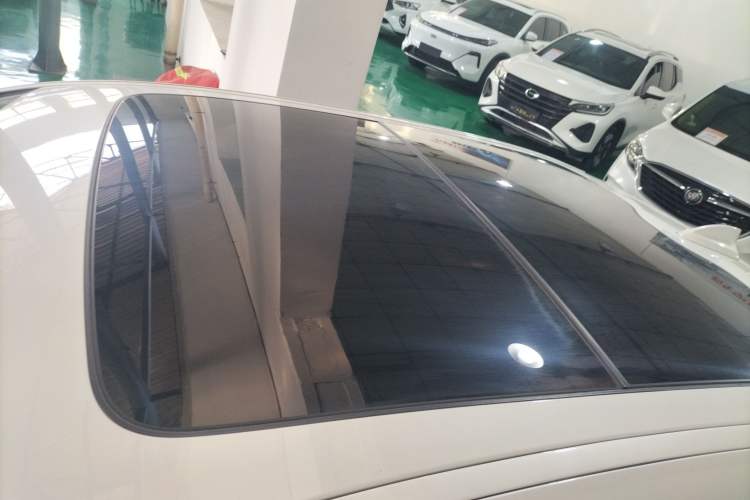 Used BMW 5 Series New Energy 2020 Mileage Upgrade Version 530Le Luxury Package