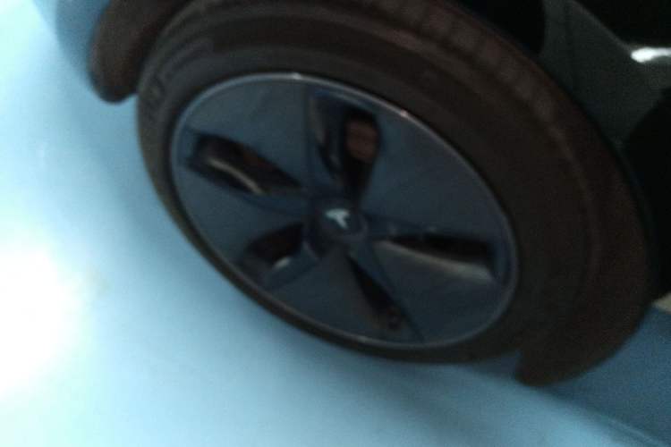 Used Tesla Model 3 2019 Long-Range All-Wheel-Drive Version