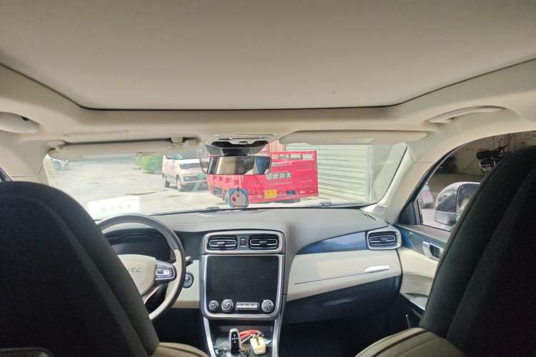 Used Lynk & Co 01 2017 2.0T Two-Wheel Drive Zhaopu Version Headliner