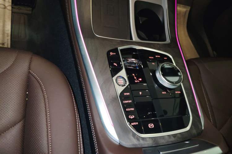 Used BMW X5 2023 xDrive 30Li Luxury M Sport Night Edition Package