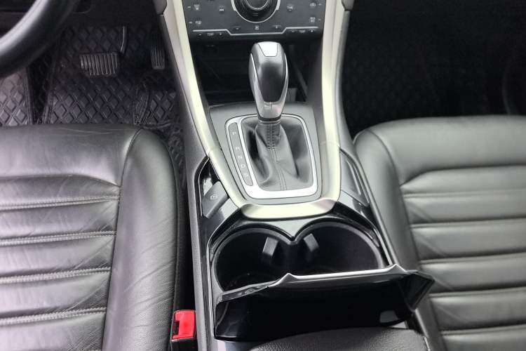 Used Ford Mondeo 2013 2.0L GTDi 200 Fashion Edition