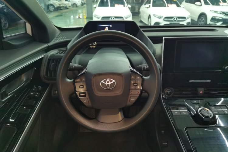 Used Toyota FAW Toyota bZ4X 2022 Two-Wheel-Drive Long-Range JOY Edition
