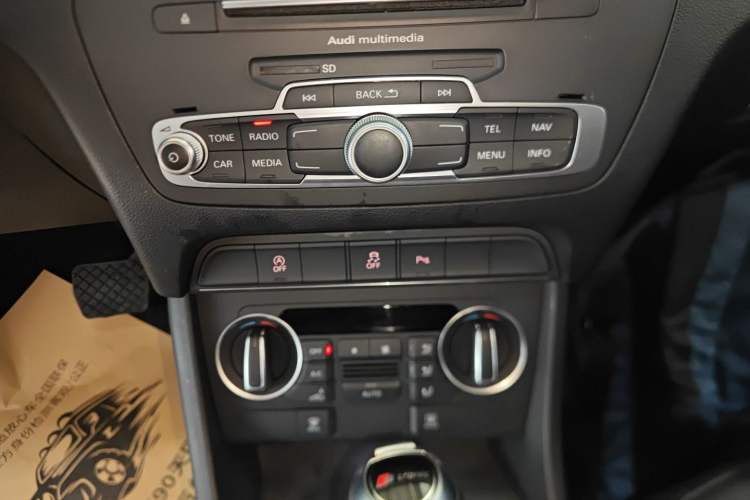 Used Audi Q3 2016 30 TFSI Fashion Model
