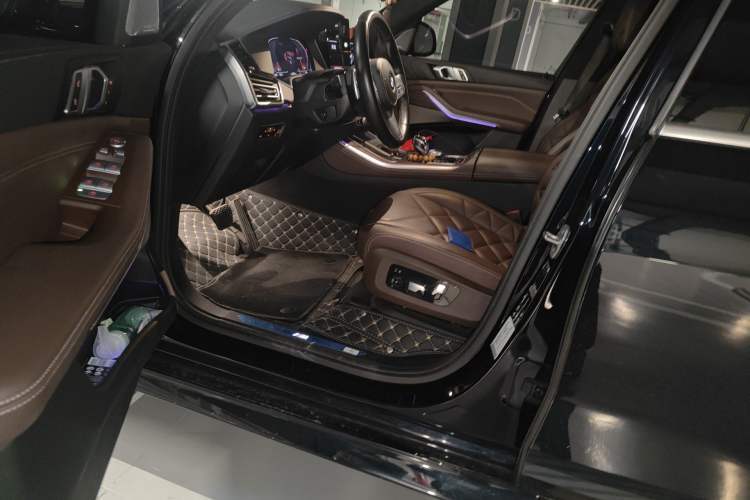 Used BMW X5 2022 Restyled xDrive 40Li M Sport Package