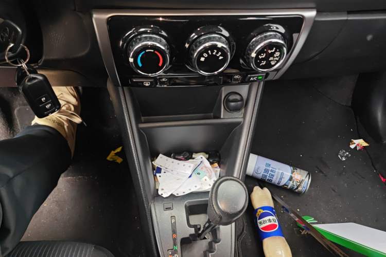 Used Toyota YARiS L Zhi Xuan 2019 1.5E CVT Dynamic Edition China VI compliant
