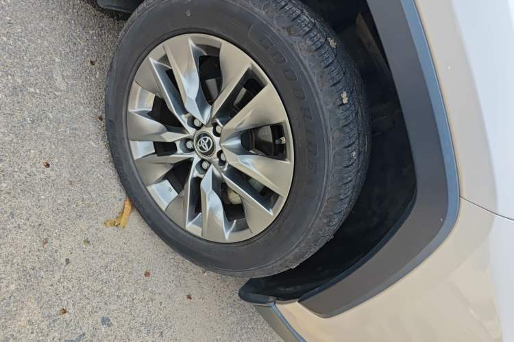 Used Toyota Wildlander 2020 2.0L CVT 4x4 Luxury Edition
