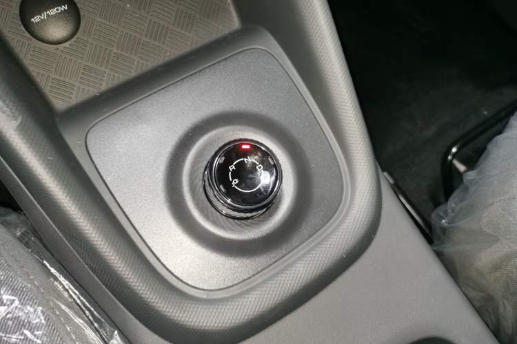 Used Wuling Hongguang New Energy 2024 All-Electric Model 300KM Standard Version