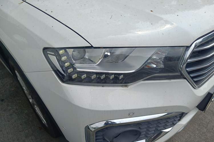 Used Haval H6 Coupe 2017 Blue Label 2.0T Automatic Two-Wheel Drive Elite Model
