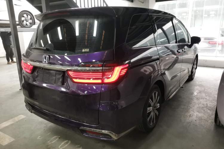 Used Honda Odyssey 2022 2.0L eHEV Sharp Enjoyment Edition
