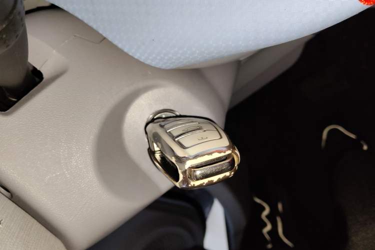 Used LINGBOX 2023 – Cai Wenji Edition