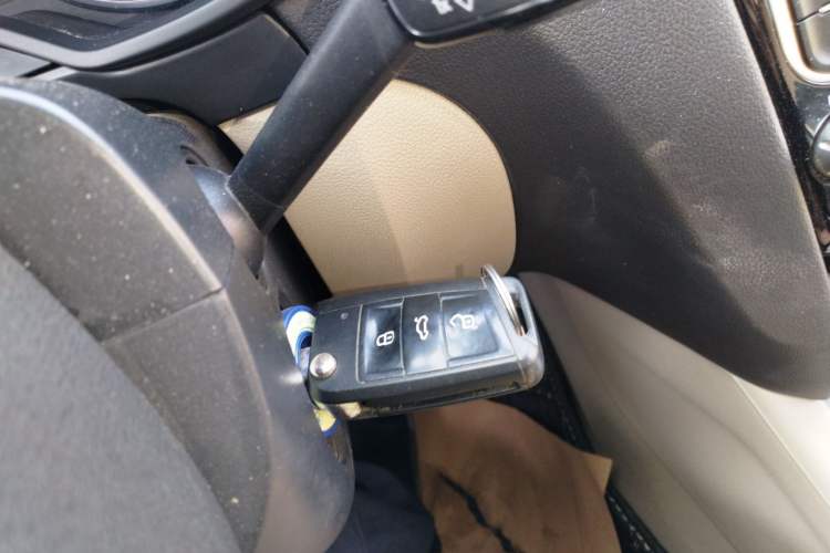 Used Skoda Octavia 2015 1.6L Automatic Yijie Edition