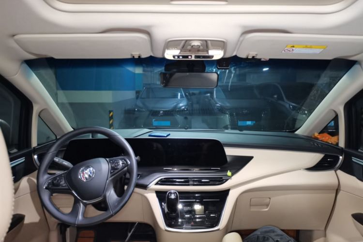 Used Buick GL8 2023 ES Lu Zun Luxury Model Center Console