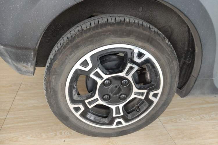 Used Geely Galaxy Panda 2025 210km Panda Rider Right Rear Wheel Hub