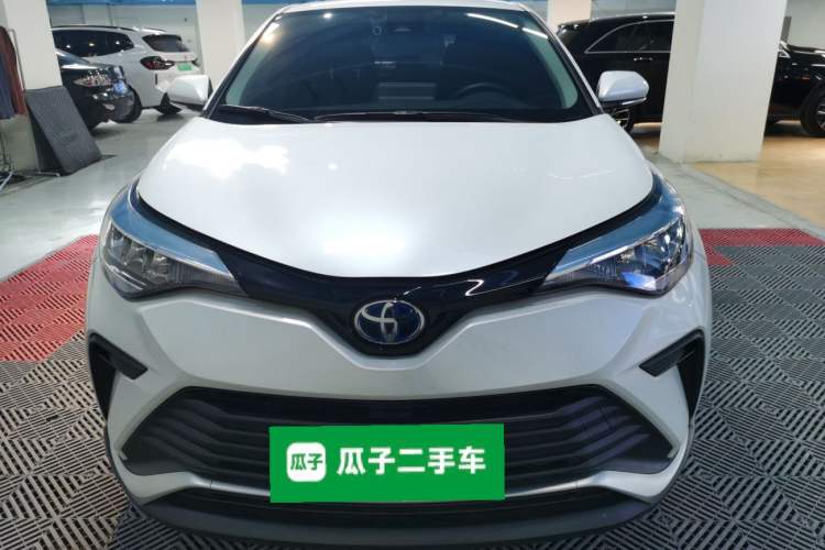 Used Toyota IZOA 2021 Dual-Motor 2.0L Yixiang Edition