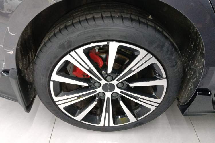 Used Geely Auto Preface 2025 Dongfang Yao 2.0TD Lanxing Edition
