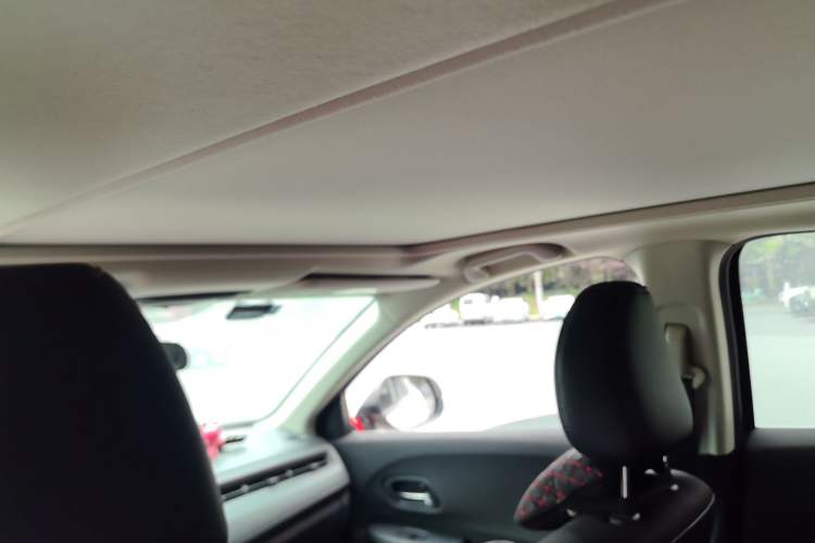 Used Honda Vezel 2020 1.5L CVT Pioneer Edition
