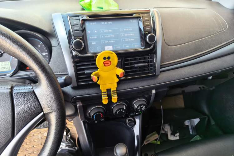 Used Toyota Vios 2014 1.5L Automatic ZhiShang Edition Audio And AC Panel