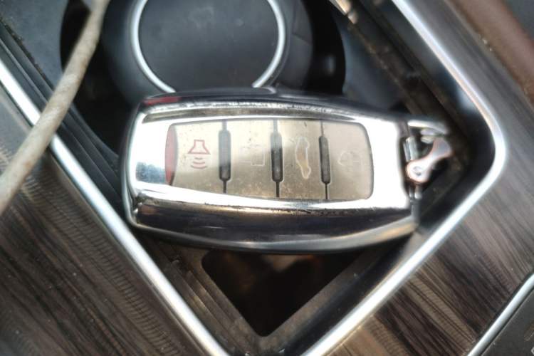 Used Haval H9 2017 2.0T Diesel 4x4 Premium 5-Seater