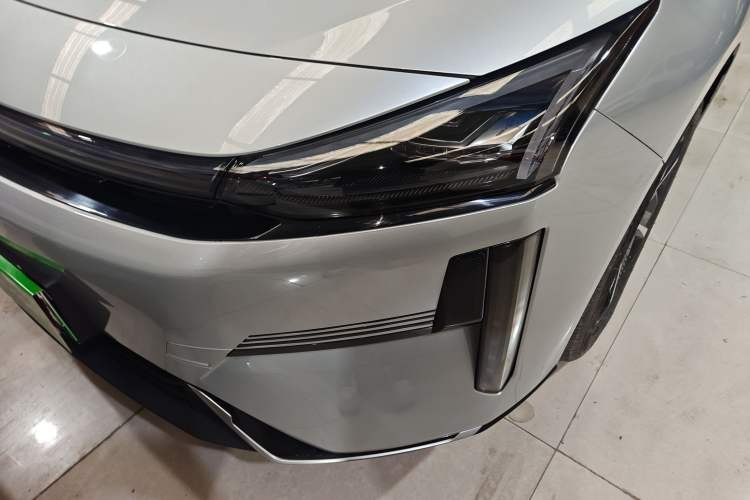 Used Geely Galaxy L6 2025 EM-i 140km Starship Edition