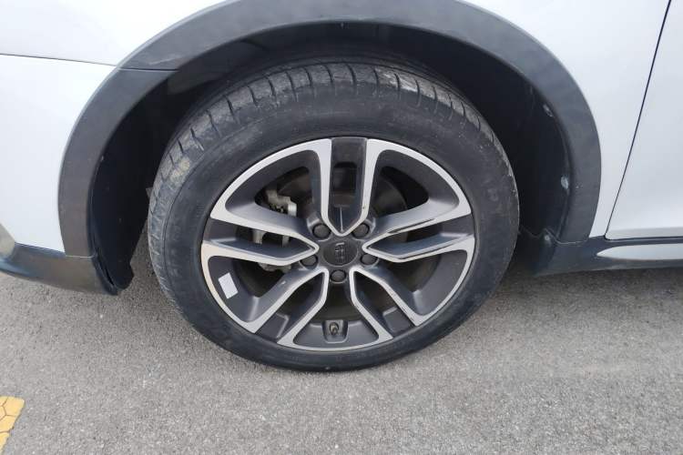 Used Geely Auto Vision S1 2019 Upgraded Model 1.5L Manual Elite Version
