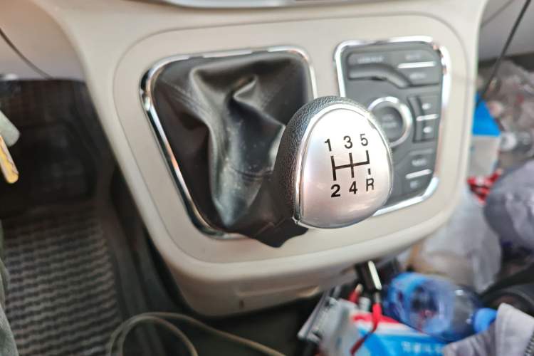 Used JAC Refine M3 2019 IKEA Edition 1.8L Luxury Smart Model
