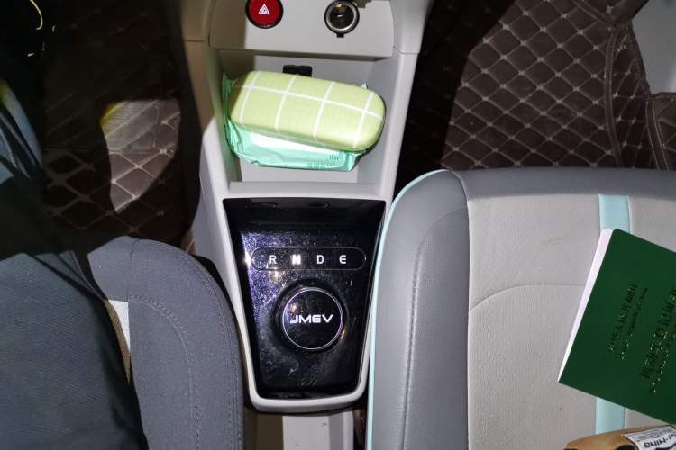 Used JMEV Xiao Qilin 2024 201km Comfort Version
