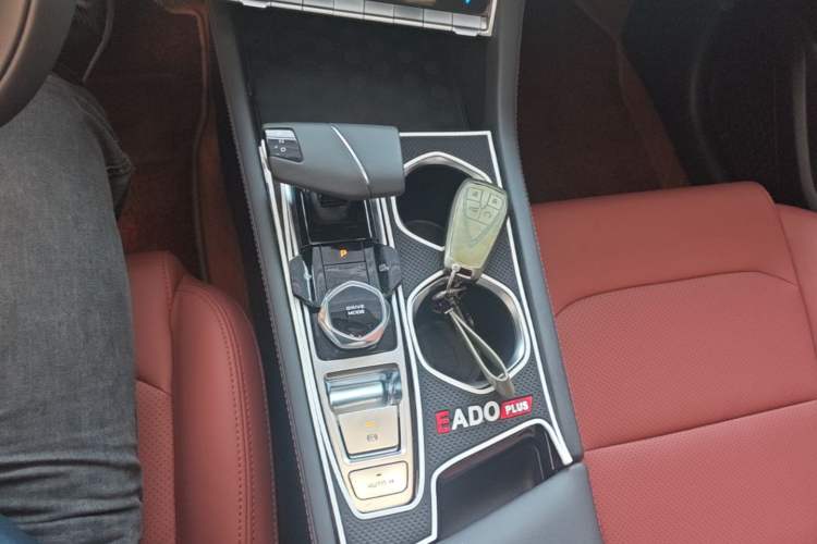 Used CHANGAN Eado 2025 PLUS 1.4T Dual-Clutch High-Energy Version