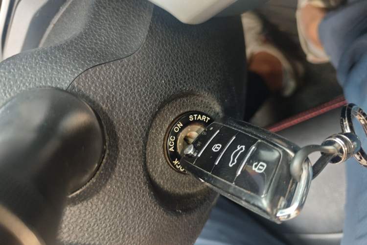 Used JAC Group Refine S3 2016 1.5L Manual Luxury Smart Version
